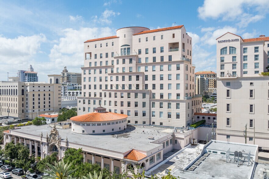 More Photos Of 2333 Ponce de Leon Blvd, Coral Gables Office For Lease