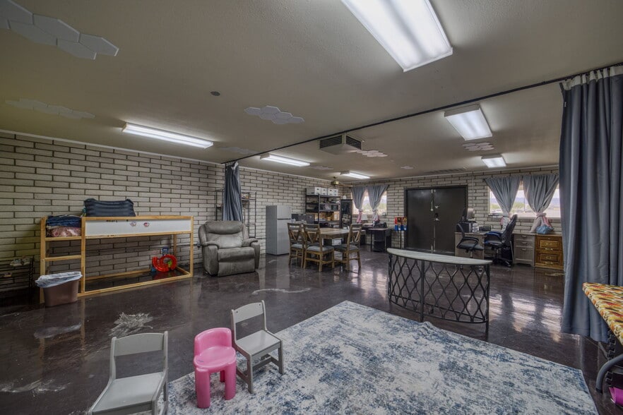 More Photos Of 5201 S Highway 95, Fort Mohave Storefront Retail Office For Sale