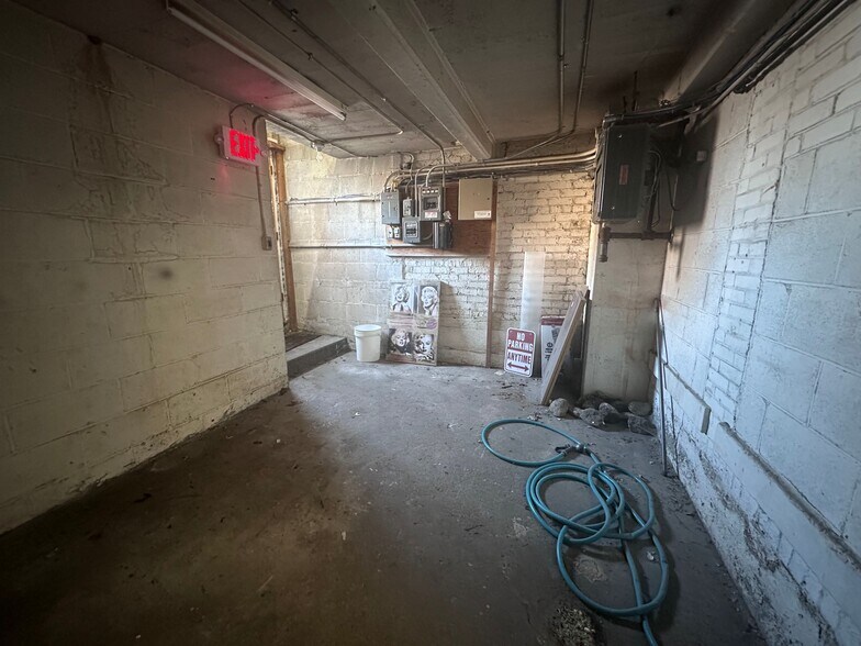 More Photos Of 207 E Front St, Traverse City General Retail For Sale