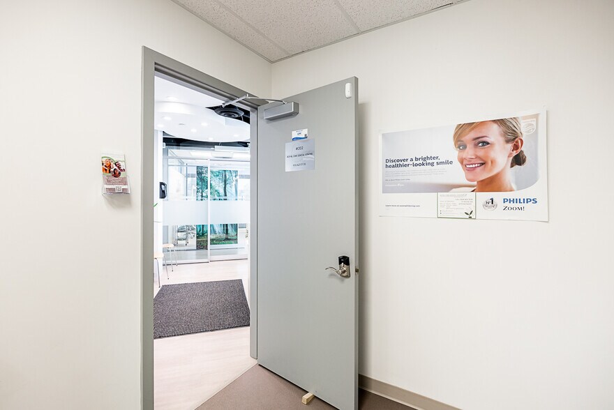 More Photos Of 4695 Canada Way, Burnaby Medical For Lease