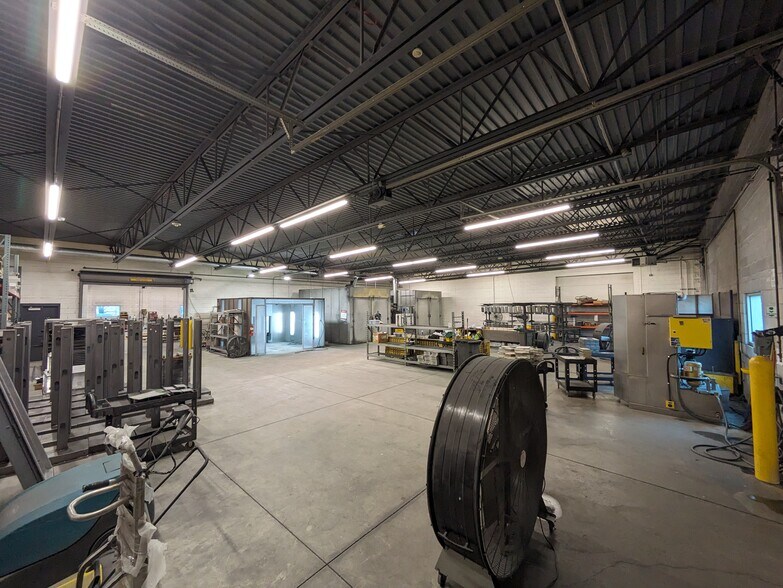 More Photos Of 620 Fairfield Ct, Ann Arbor Research And Development For Sale