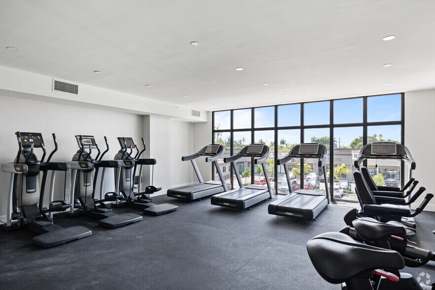 More Photos Of 1 Curtiss Pky, Miami Springs Apartments For Sale