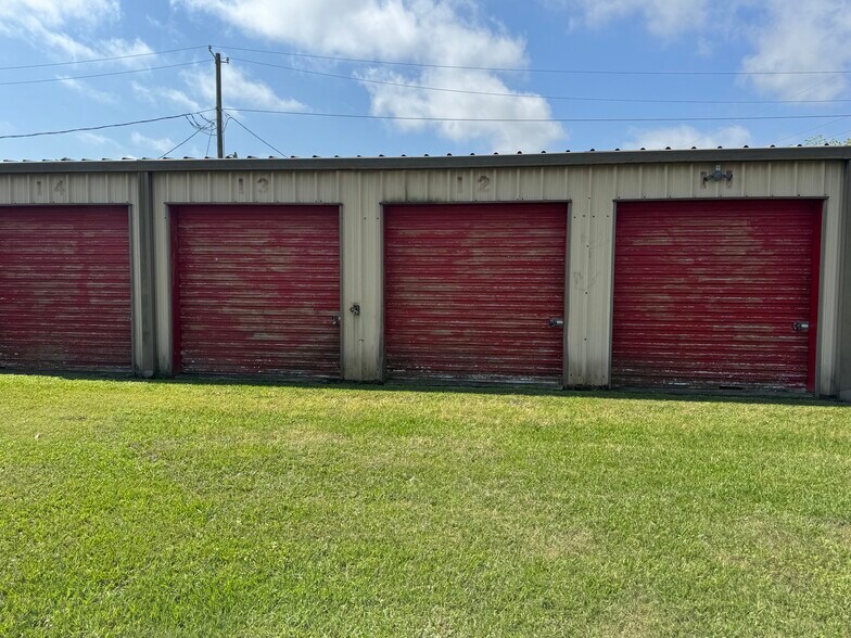 More Photos Of 1201 Green ave, Saint Bernard Warehouse For Sale