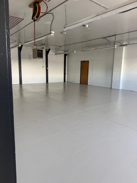 More Photos Of 1400 E Eisenhower Blvd, Loveland Unknown For Lease