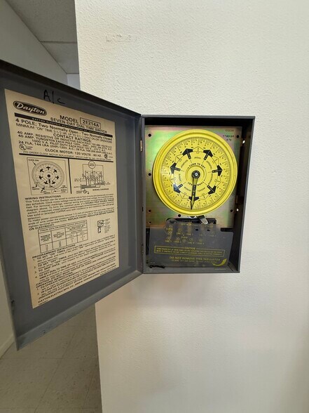 More Photos Of 38003 Mission Blvd, Fremont Storefront For Lease