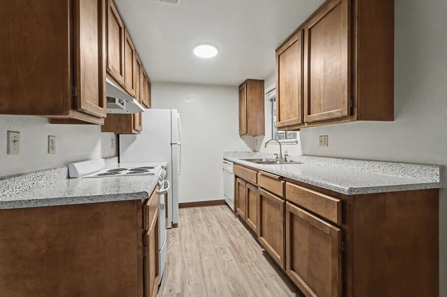 More Photos Of 1574 - 1576 Heather Dr, Yuba City Apartments For Sale