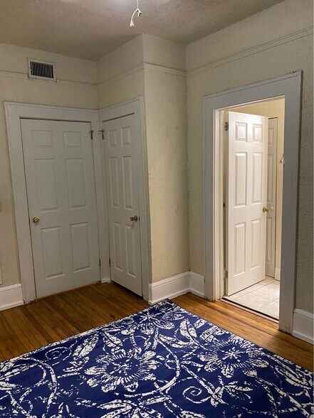 More Photos Of 2514 Walnut St, Jacksonville Apartments For Sale