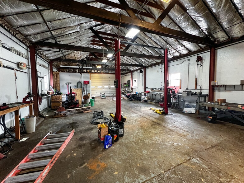 More Photos Of 8 Ten Eyck St, Stony Point General Retail For Sale