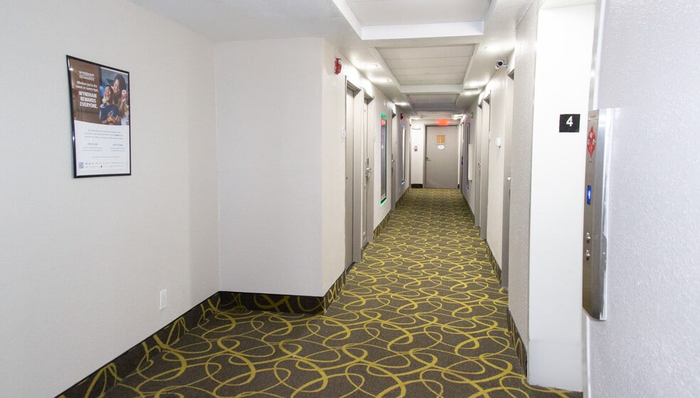 More Photos Of 215 E Walworth Ave, Delavan Hotel For Sale