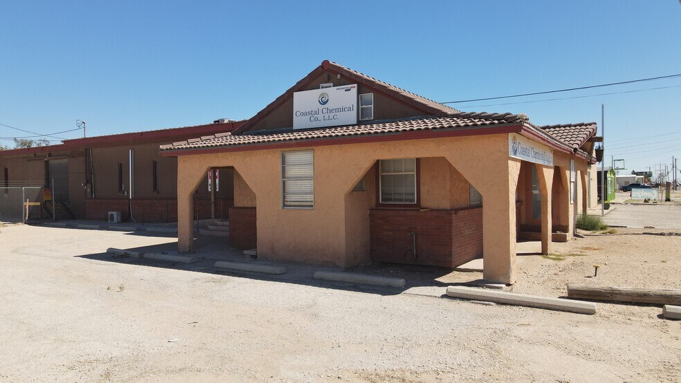 More Photos Of 2210 W Marland St, Hobbs Warehouse For Sale