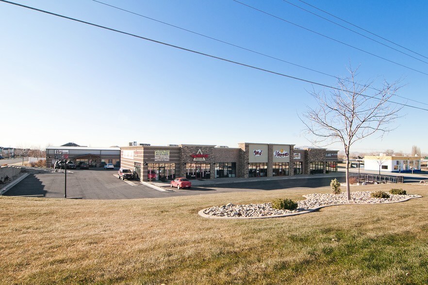 Primary Photo Of 540 E 1700 S, Clearfield Freestanding For Sale