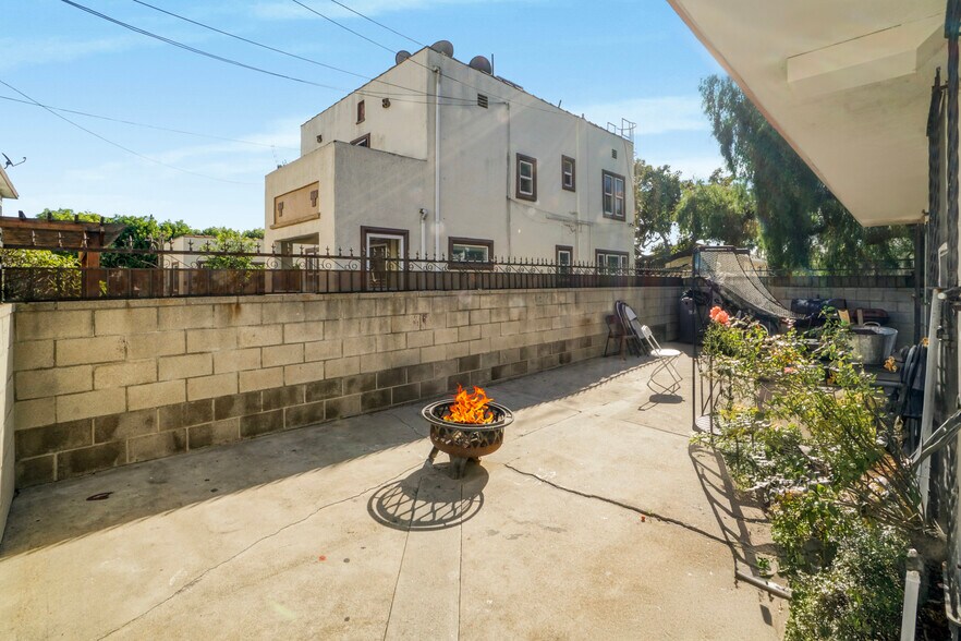 More Photos Of 310 S Eucalyptus Ave, Inglewood Apartments For Sale