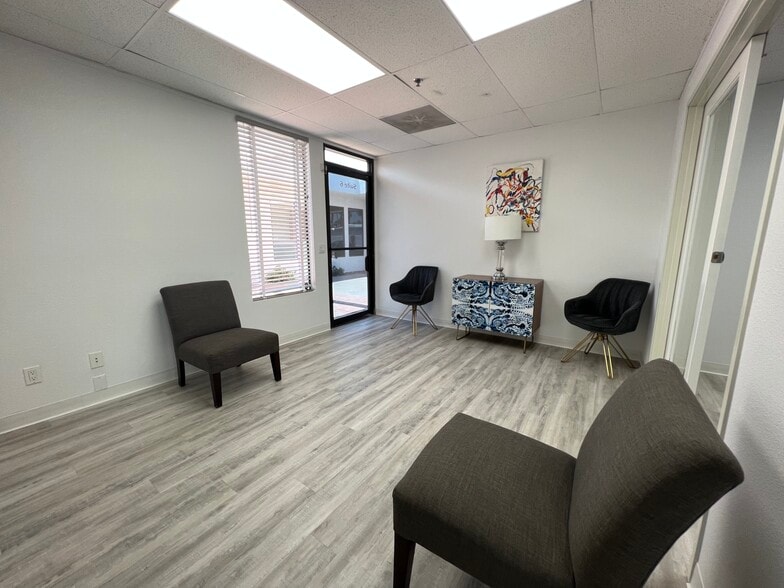 More Photos Of 2150 E Tahquitz Canyon Way, Palm Springs Medical For Lease