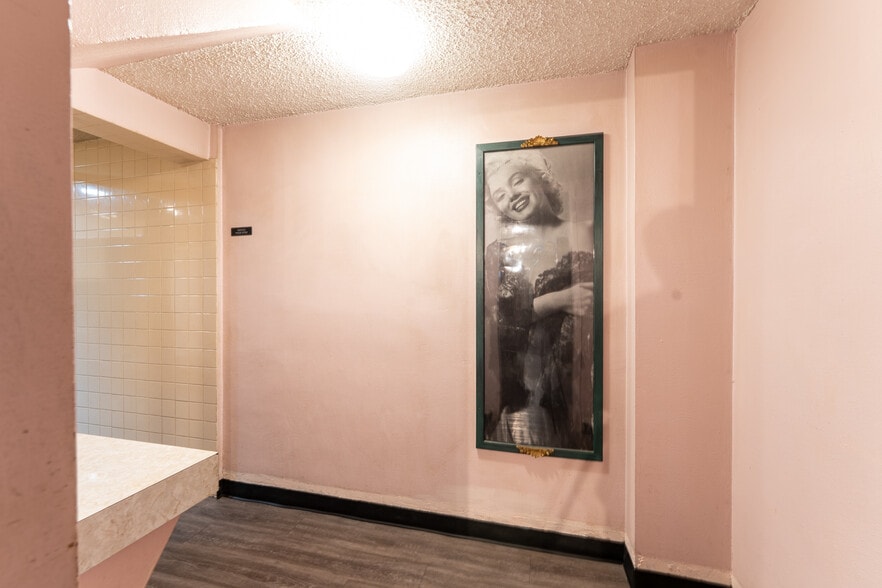 More Photos Of 250 Main St, Lander Theater Concert Hall For Sale