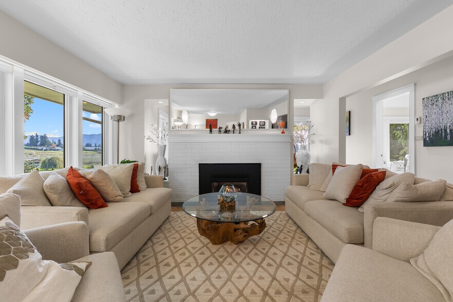 More Photos Of 197 Clearbrook Rd, Abbotsford Land For Sale