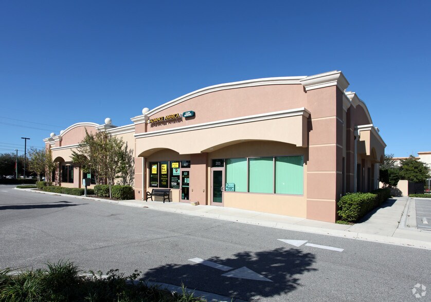 More Photos Of 203-221 N Clarke Rd, Ocoee Unknown For Lease