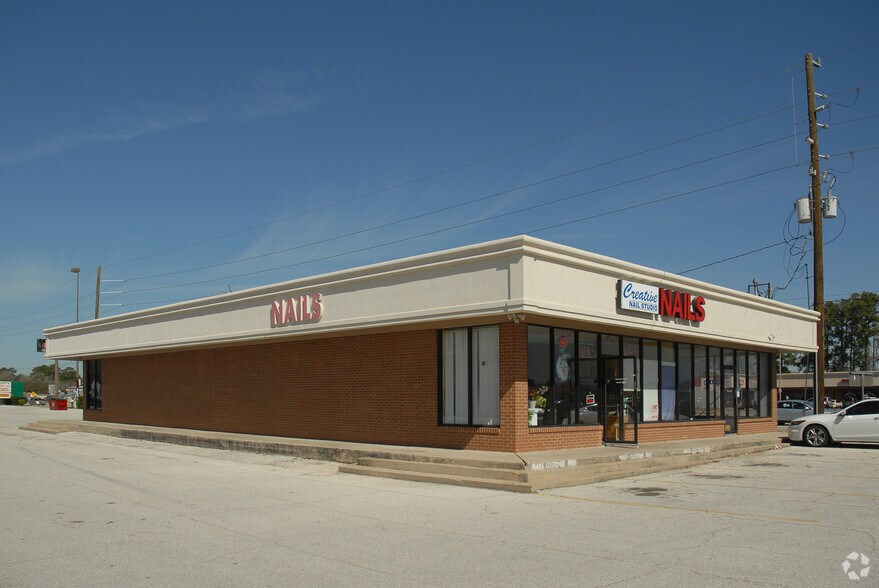 More Photos Of 2560 E FM 1960 Rd, Houston Storefront For Lease
