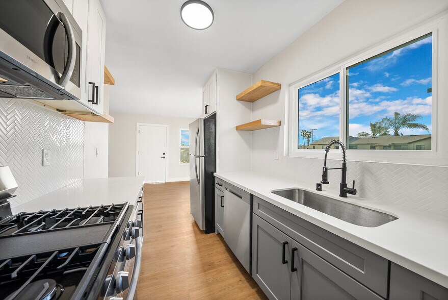 More Photos Of 4022 42nd St, San Diego Apartments For Sale