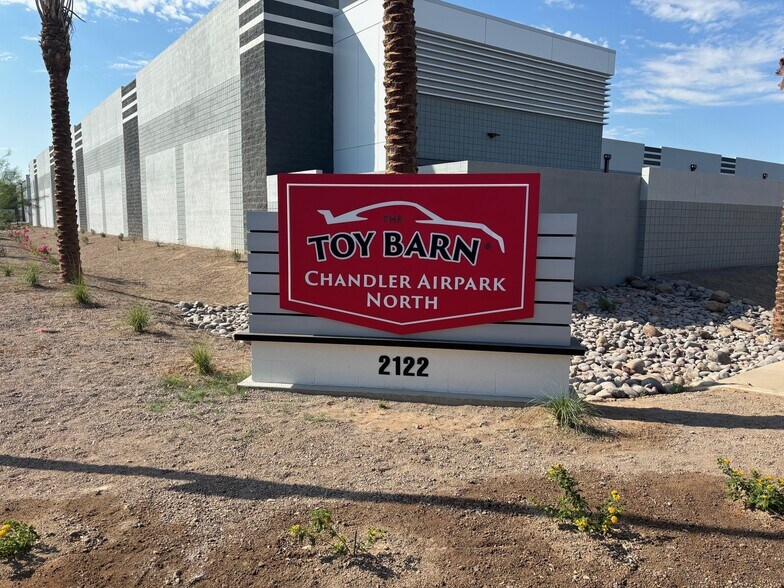 Primary Photo Of 2122 Stearman Dr, Chandler Self Storage For Sale