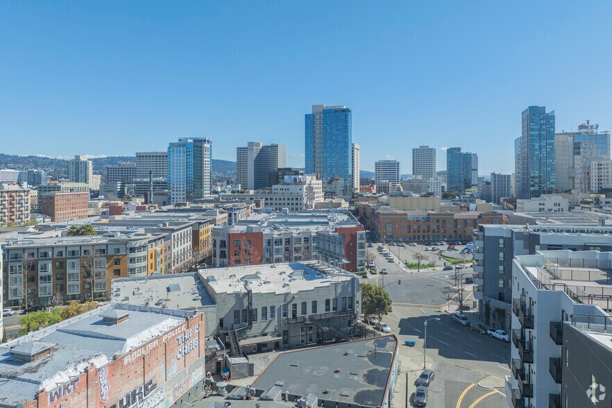 More Photos Of 1901-1915 San Pablo Ave, Oakland Storefront Retail Office For Lease