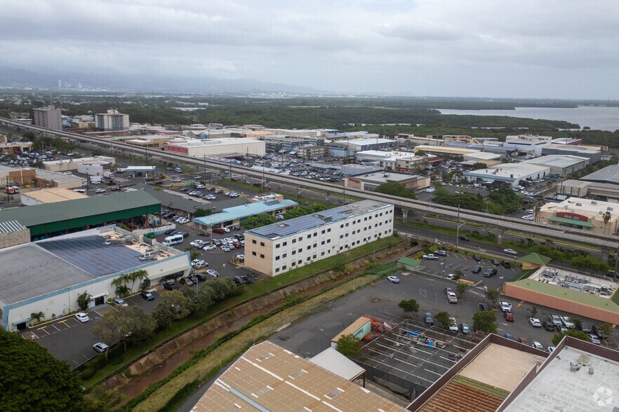 More Photos Of 94-216 Farrington Hwy, Waipahu Medical For Lease