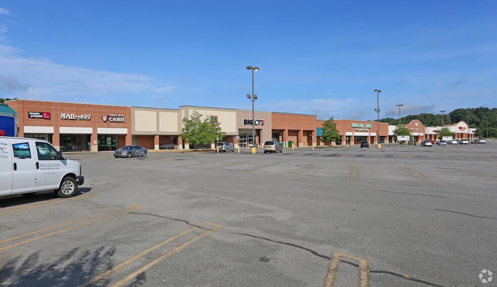 More Photos Of 700-726 Academy Dr, Bessemer Freestanding For Lease