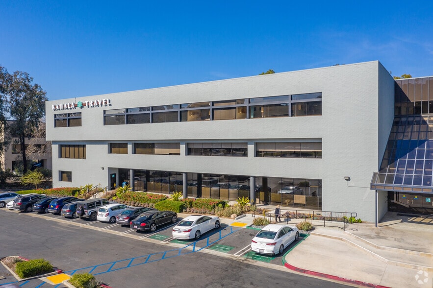 More Photos Of 3838 Camino del Rio N, San Diego Office For Lease