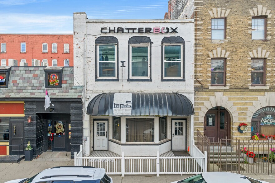 More Photos Of 21 Main St, Binghamton Restaurant For Sale