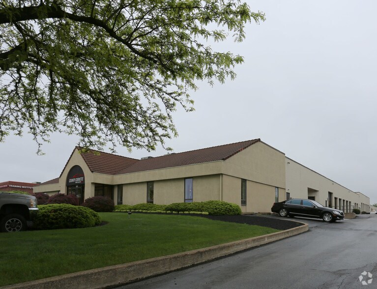 Primary Photo Of 325 Westtown Rd, West Chester Showroom For Lease
