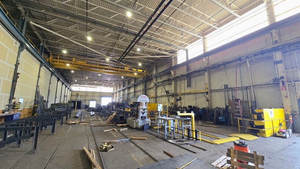 More Photos Of 955 Mearns Rd, Warminster Township Light Manufacturing For Lease
