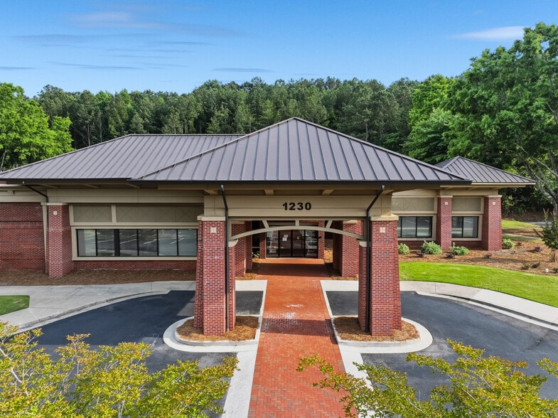 Primary Photo Of 1230 Bald Ridge Marina Rd, Cumming Medical For Lease
