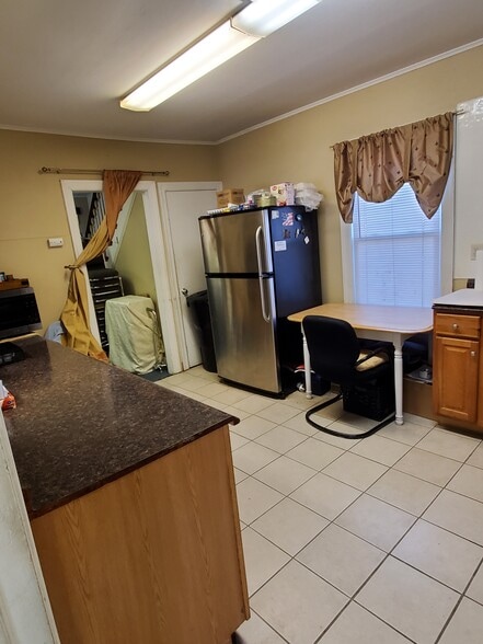 More Photos Of 165 N Ocean Ave, Patchogue Medical For Sale