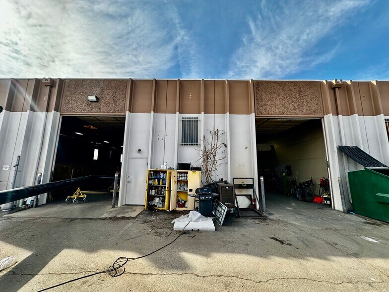 More Photos Of 6390 E 49th Dr, Commerce City Manufacturing For Lease