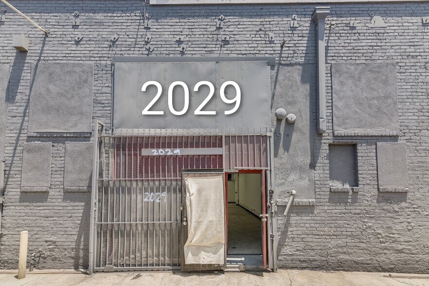 More Photos Of 2023-2043 S Santa Fe Ave, Los Angeles Unknown For Lease