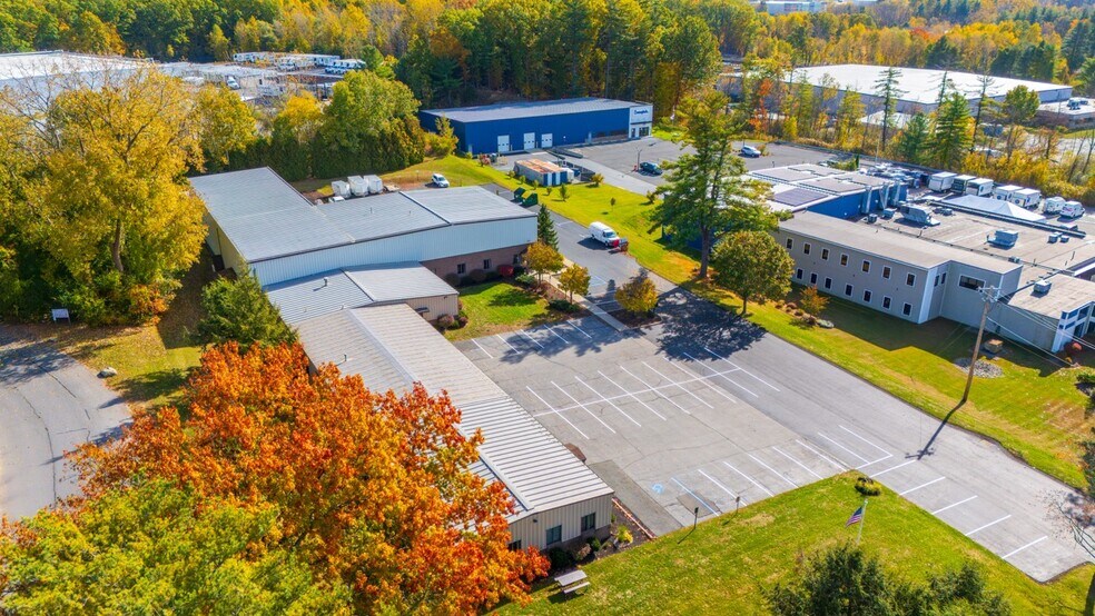 More Photos Of 747 Pierce Rd, Clifton Park Office For Sale