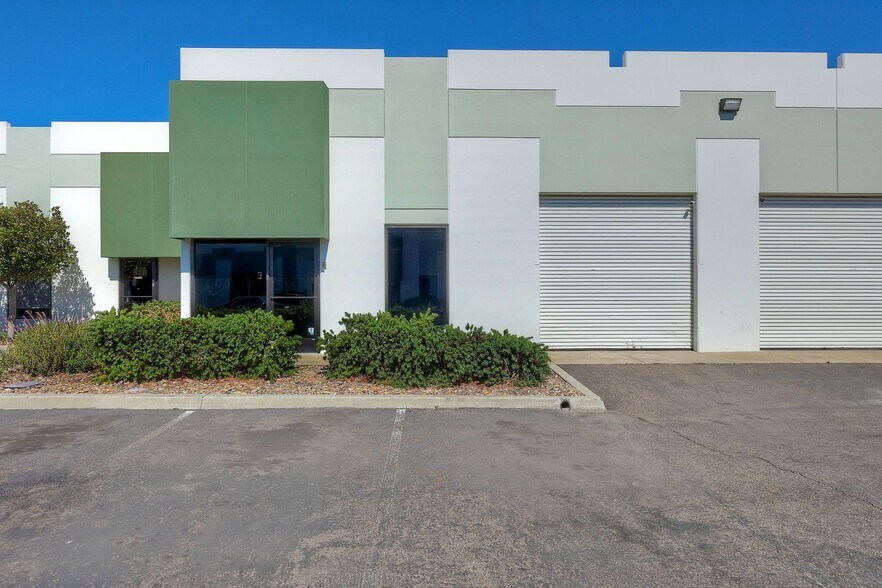 More Photos Of 13200 Kirkham Way, Poway Warehouse For Sale