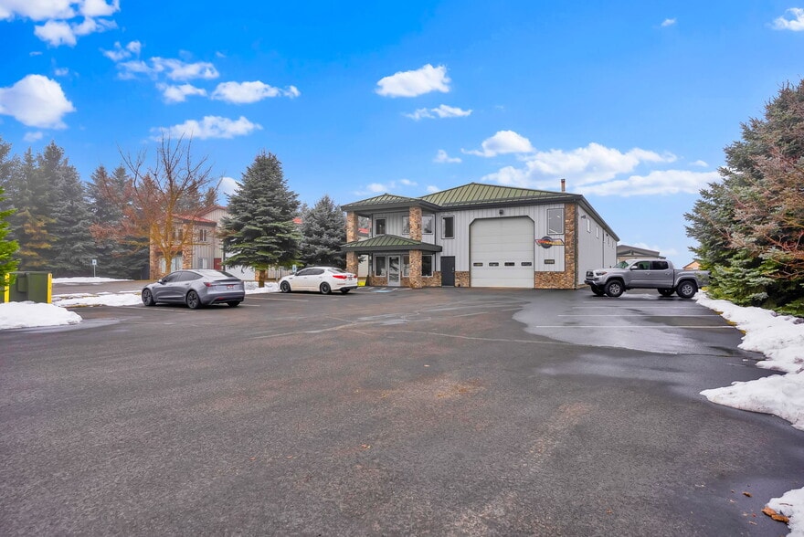 More Photos Of 11445 N Reed Rd, Hayden Warehouse For Lease
