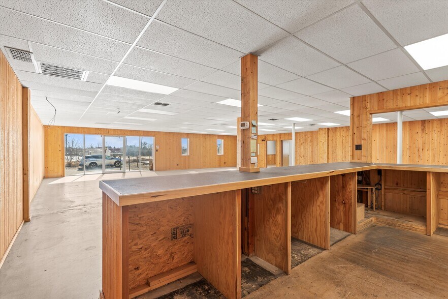 More Photos Of 2305 N State Highway 208, Colorado City Industrial For Sale
