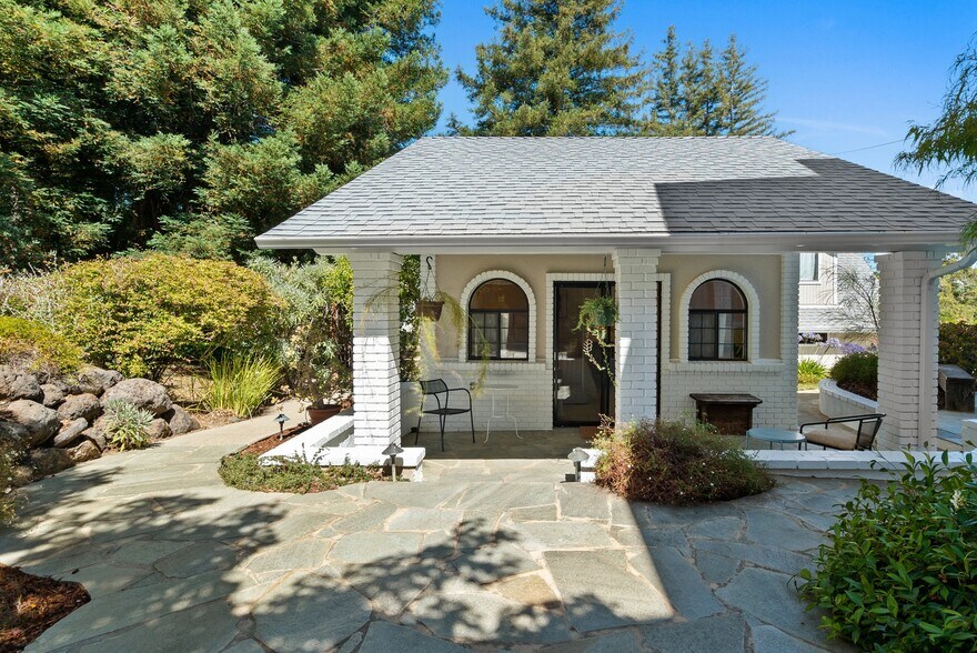 More Photos Of 7919 Empire Grade, Santa Cruz Multifamily For Sale