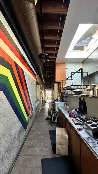 Primary Photo Of 12600-12604 W Washington Blvd, Los Angeles Restaurant For Lease