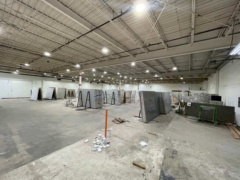 More Photos Of 170-226 W Smithfield St, Angier Flex For Lease