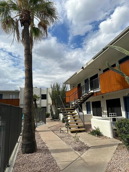 More Photos Of 2635 N Hayden Rd, Scottsdale Apartments For Sale