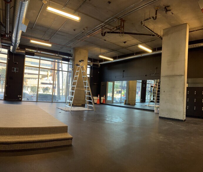 More Photos Of 353 E Bonneville Ave, Las Vegas Apartments For Lease