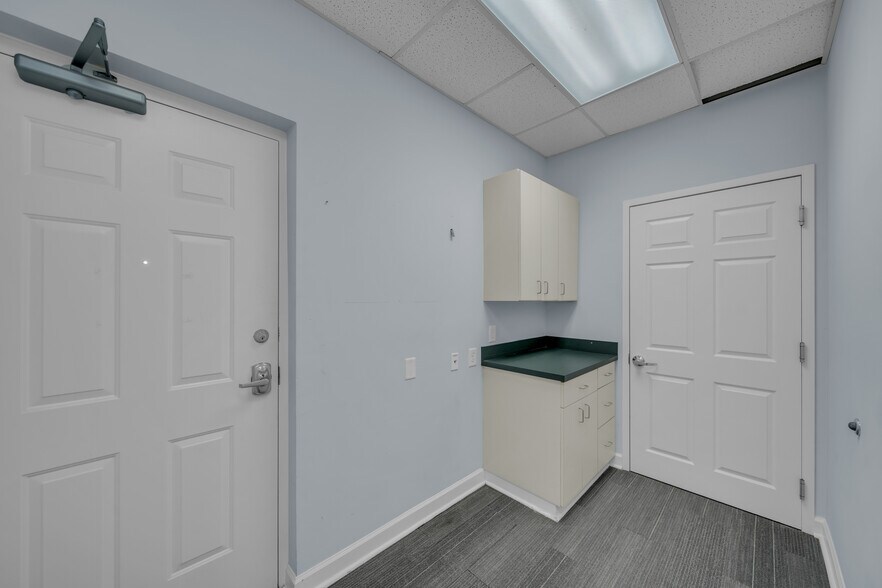 More Photos Of 25239 Perdido Beach Blvd, Orange Beach Bank For Sale