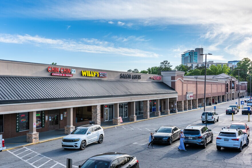 More Photos Of 3851-3895 Peachtree Rd NE, Atlanta Storefront For Lease