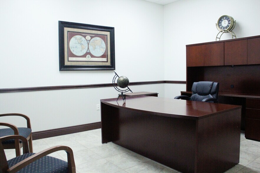 More Photos Of 1376 Turnbull Bay Rd, New Smyrna Beach Warehouse For Lease