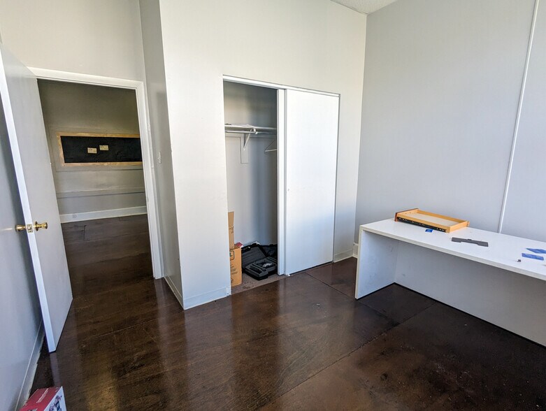 More Photos Of 1901 W Tioga St, Philadelphia Schools For Sale