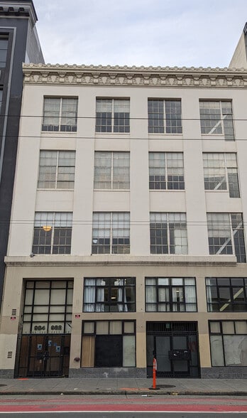 More Photos Of 982 Mission St, San Francisco Loft Creative Space For Lease