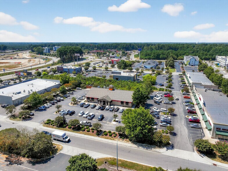 More Photos Of 275 N Equity Dr, Smithfield Restaurant For Sale