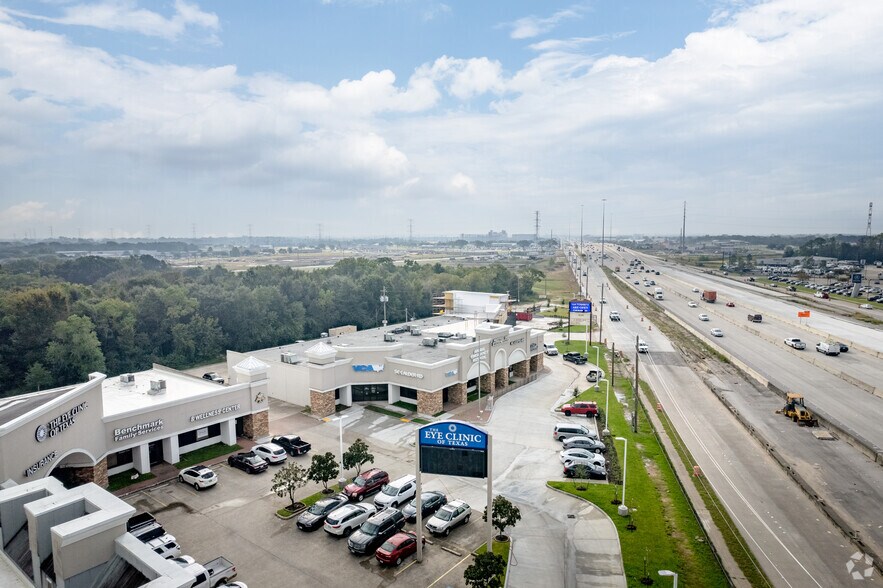 Primary Photo Of 1108 Gulf Fwy S, League City Medical For Lease